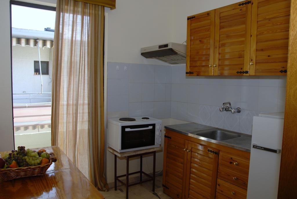 'Αγριοι Λιμένες Daire Íria Oda fotoğraf