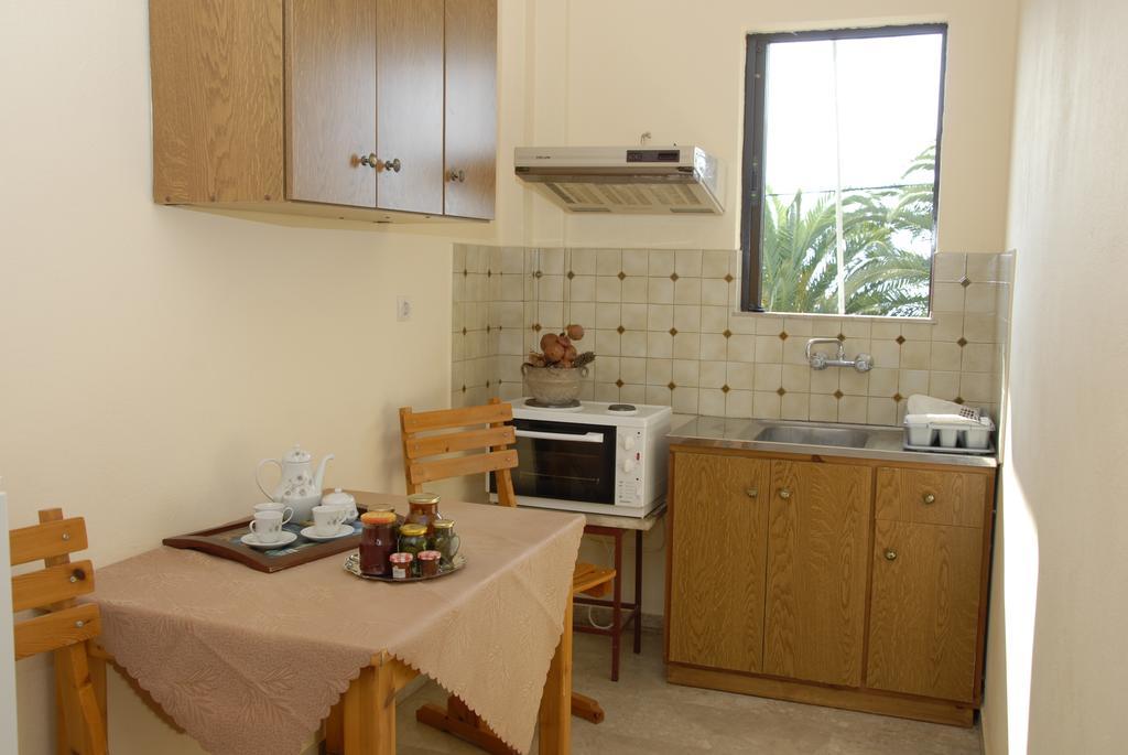 'Αγριοι Λιμένες Daire Íria Oda fotoğraf
